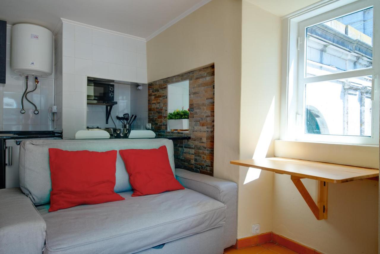 Cosy Studio By The Flea Market And Tram 28 Лиссабон Экстерьер фото